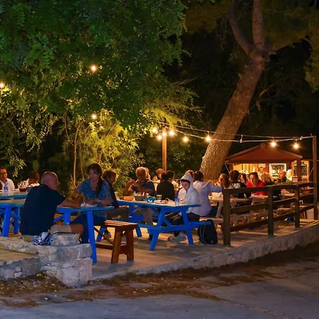Camping La Scogliera - Maeva Vacansoleil 4*
